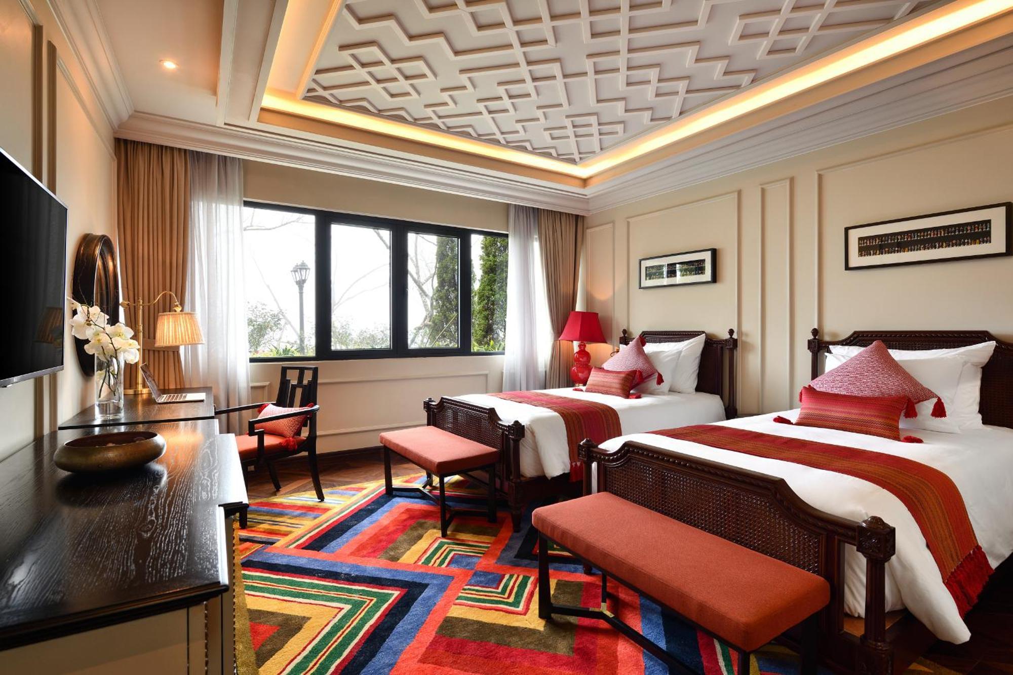 Silk Path Grand Sapa Resort & Spa Exterior photo